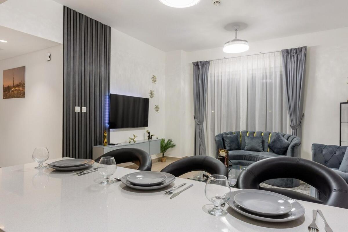 شقة Prime Location 2br With Pool & Dining Nearby أبو ظبي